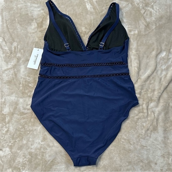 Swimsuits for All Women's Plus Size Lattice Plunge One Piece Swimsuit Size 18 - Picture 6 of 10